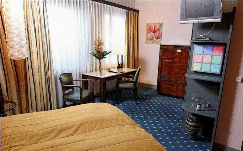 Smarthotel Ingelheim Zewnętrze zdjęcie